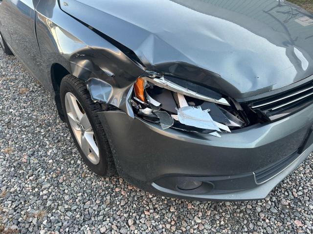 3VWLL7AJ6CM428576 - 2012 VOLKSWAGEN JETTA TDI GRAY photo 11