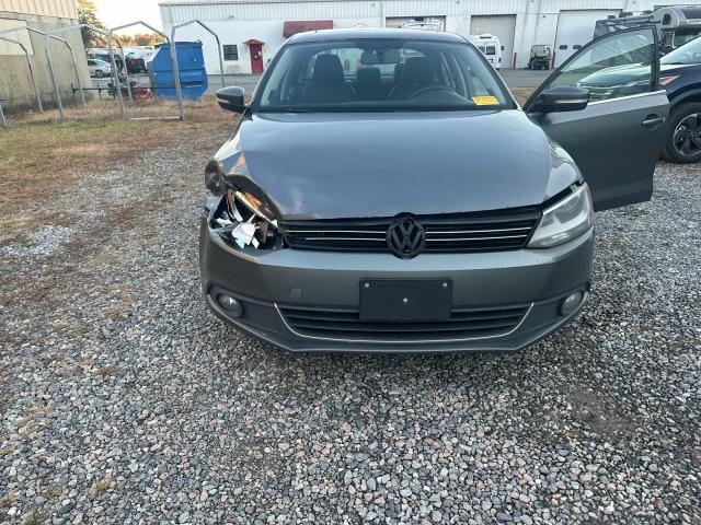 3VWLL7AJ6CM428576 - 2012 VOLKSWAGEN JETTA TDI GRAY photo 13