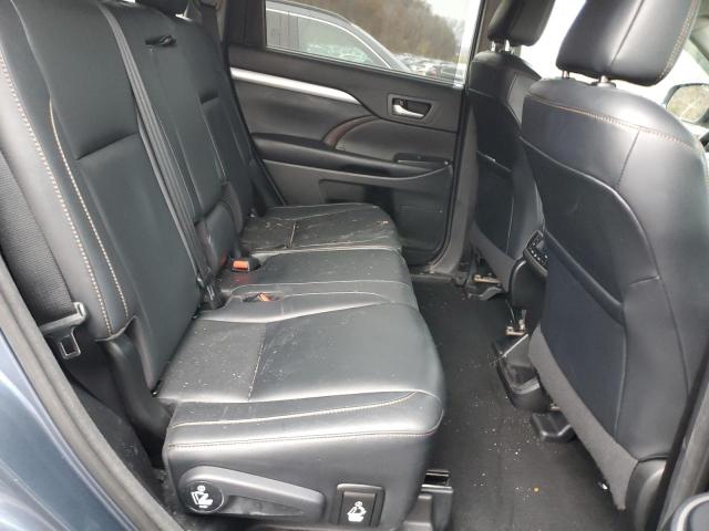 5TDJZRFH4HS463389 - 2017 TOYOTA HIGHLANDER SE 蓝色 照片 11