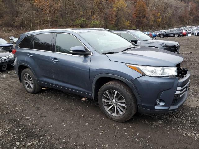 5TDJZRFH4HS463389 - 2017 TOYOTA HIGHLANDER SE 蓝色 照片 4