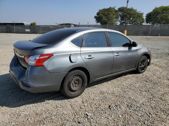 3N1AB7AP7JY268945 - 2018 NISSAN SENTRA S 灰色 照片 3