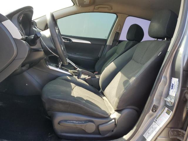 3N1AB7AP7JY268945 - 2018 NISSAN SENTRA S 灰色 照片 7