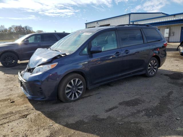 2019 TOYOTA SIENNA LE, 