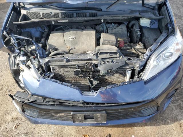 5TDJZ3DC6KS225457 - 2019 TOYOTA SIENNA LE أزرق صورة 12
