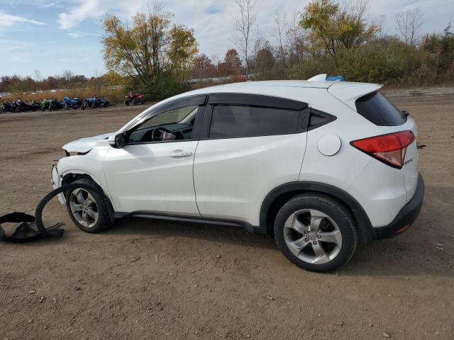 3CZRU6H5XHM722562 - 2017 HONDA HR-V EX WHITE photo 2