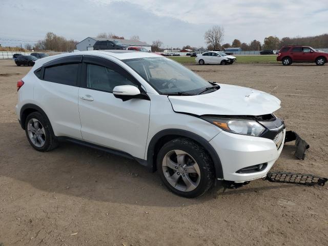 3CZRU6H5XHM722562 - 2017 HONDA HR-V EX WHITE photo 4