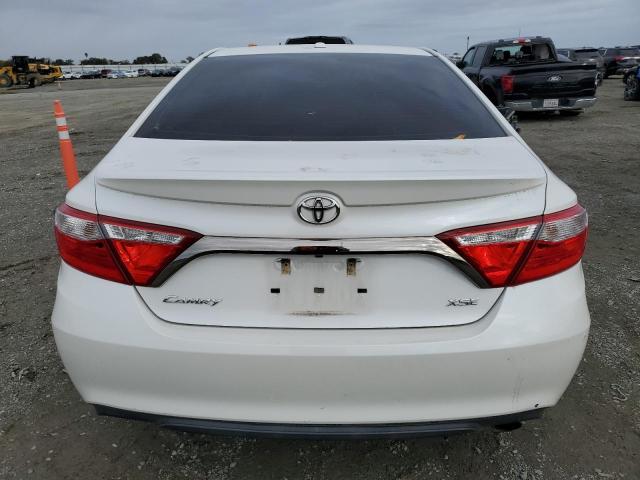 4T1BF1FK2FU931005 - 2015 TOYOTA CAMRY LE WHITE photo 6