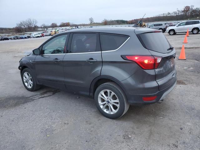 1FMCU0GD8KUB50763 - 2019 FORD ESCAPE SE შავი ფოტო 2