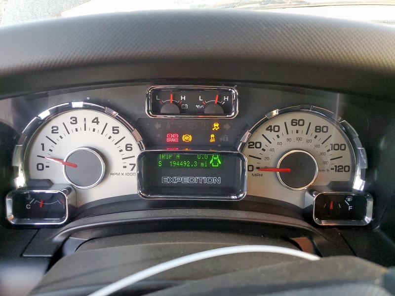 1FMJU1H58EEF05241 - 2014 FORD EXPEDITION XLT BROWN photo 9