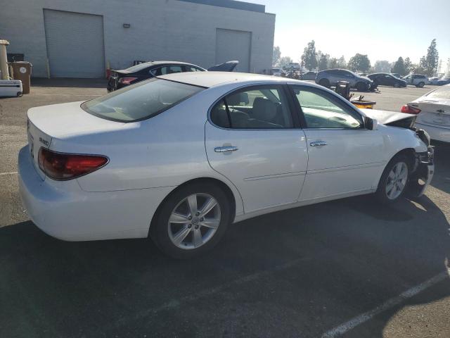 JTHBA30G355132408 - 2005 LEXUS ES 330 WHITE photo 3