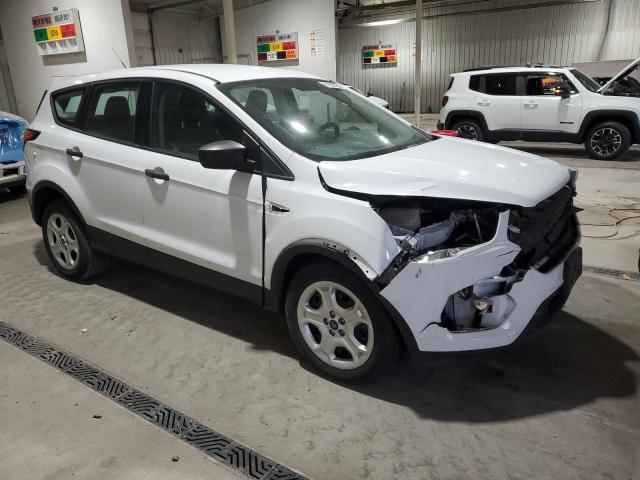 1FMCU0F74JUD39257 - 2018 FORD ESCAPE S Weiß Foto 4