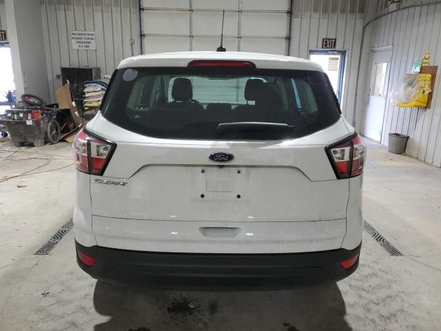 1FMCU0F74JUD39257 - 2018 FORD ESCAPE S Weiß Foto 6