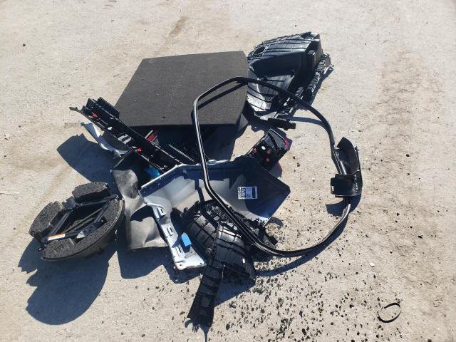 2T3H1RFV0RC281170 - 2024 TOYOTA RAV4 LE 白色 照片 13