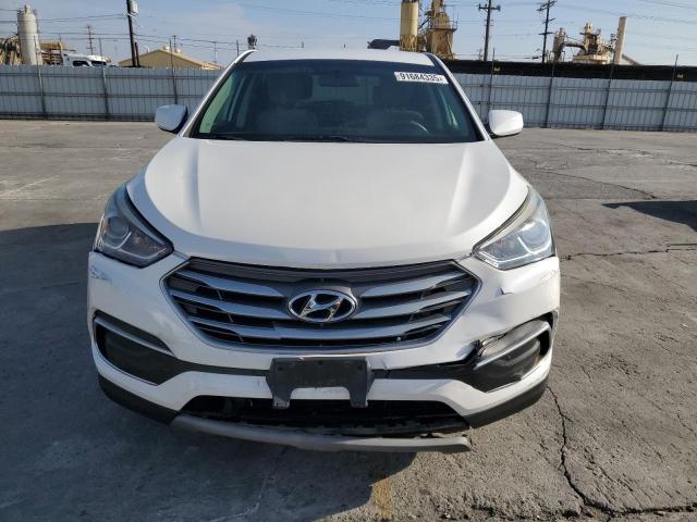 5XYZTDLB7JG557549 - 2018 HYUNDAI SANTA FE S WHITE photo 5