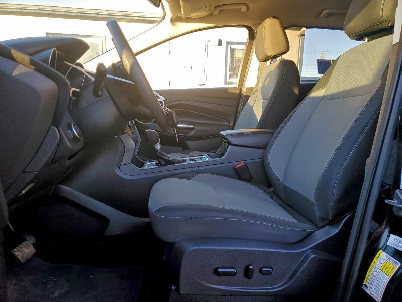 1FMCU9GD8HUD12811 - 2017 FORD ESCAPE SE SILVER photo 7