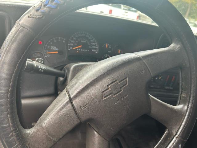 1GCHK23UX6F266624 - 2006 CHEVROLET SILVERADO K2500 HEAVY DUTY WHITE photo 12