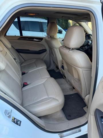 4JGDA5HB2FA618064 - 2015 MERCEDES-BENZ ML 350 4MATIC WHITE photo 6