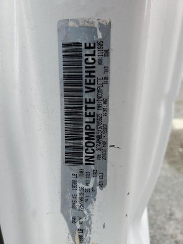 3C7WRNBL5KG705625 - 2019 RAM 5500 白色 照片 10