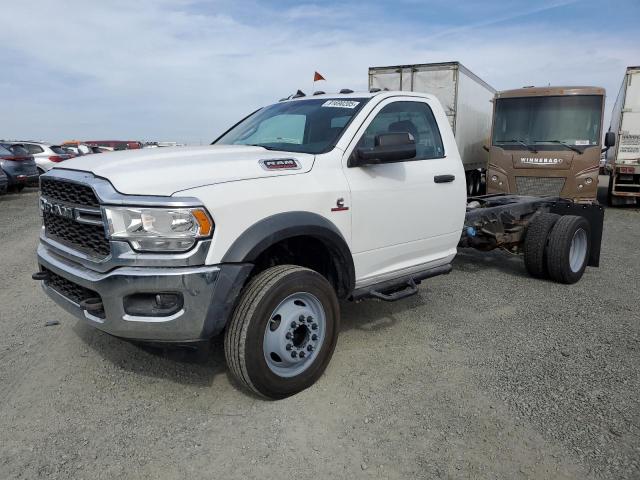 3C7WRNBL5KG705625 - 2019 RAM 5500 白色 照片 3