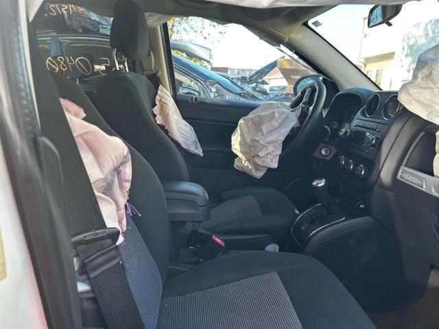 1C4NJCBA1ED550480 - 2014 JEEP COMPASS SPORT 白色 照片 5