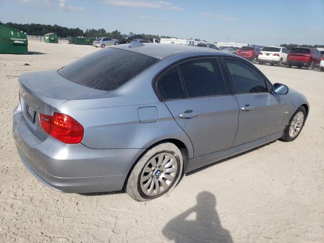 WBAPH53589A434179 - 2009 BMW 1 SERIES I SULEV BLUE photo 3