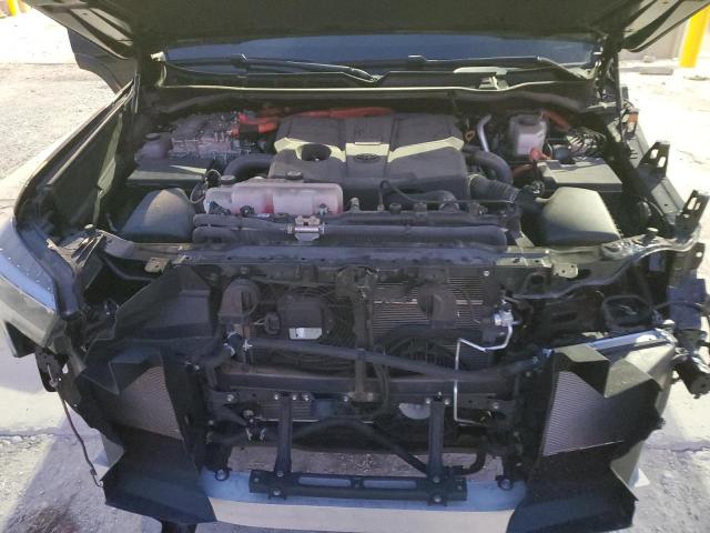 7SVAAABA4RX026219 - 2024 TOYOTA SEQUOIA SR5 黑色 照片 12