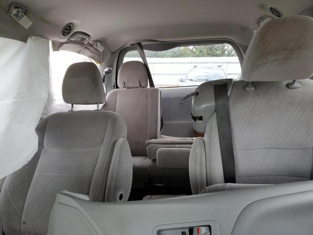 5TDKZ3DC8HS834420 - 2017 TOYOTA SIENNA LE Boz foto 10