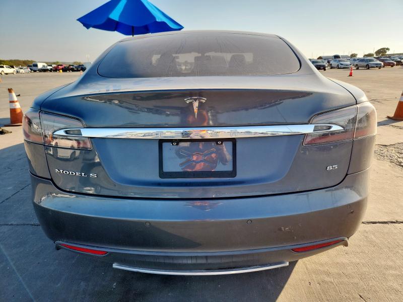 5YJSA1CN8DFP27395 - 2013 TESLA MODEL S ნაცრისფერი ფოტო 6