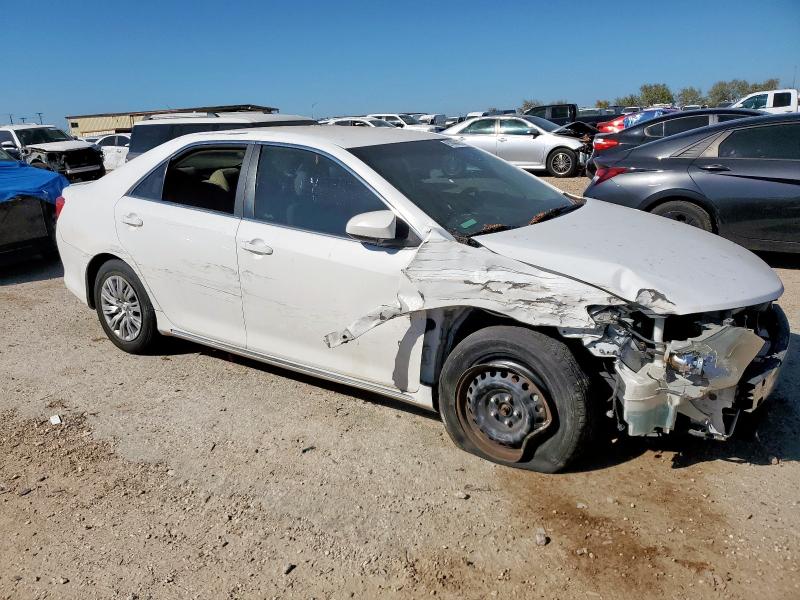4T4BF1FK7DR331583 - 2013 TOYOTA CAMRY L WHITE photo 4