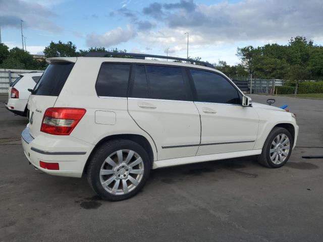 WDCGG8HB3AF371175 - 2010 MERCEDES-BENZ GLK 350 4MATIC WHITE photo 3