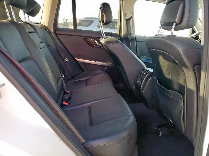 WDCGG8JB7DG077092 - 2013 MERCEDES-BENZ GLK 350 4MATIC WHITE photo 11