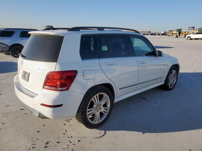 WDCGG8JB7DG077092 - 2013 MERCEDES-BENZ GLK 350 4MATIC WHITE photo 3