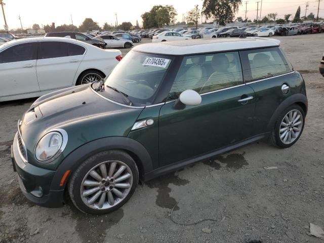 2013 MINI COOPER S, 