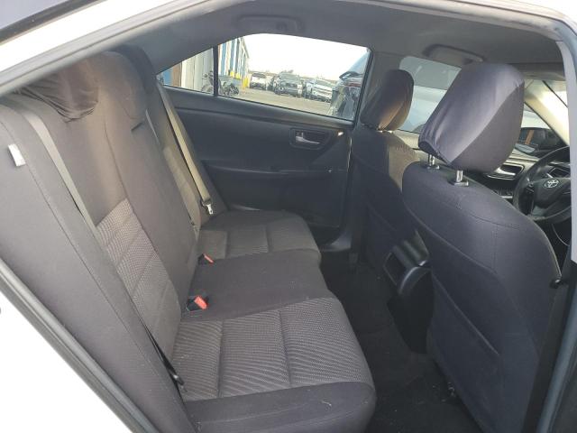 4T4BF1FKXFR473168 - 2015 TOYOTA CAMRY LE WHITE photo 10