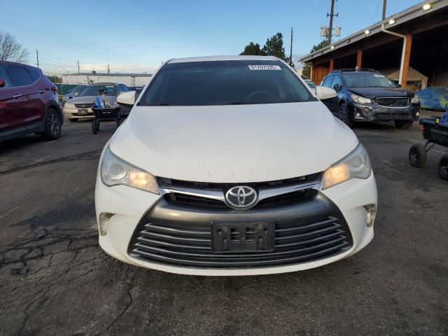 4T4BF1FKXFR473168 - 2015 TOYOTA CAMRY LE WHITE photo 5