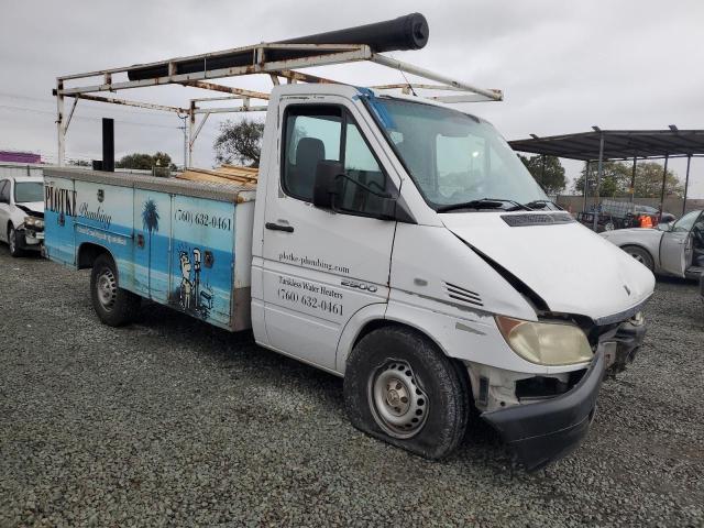 WDXPD644255778497 - 2005 DODGE SPRINTER 2500 WHITE photo 4