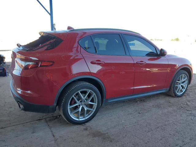 ZASFAKNNXJ7B63147 - 2018 ALFA ROMEO STELVIO TI SPORT RED photo 3