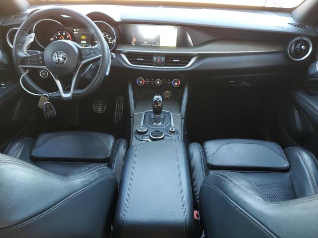 ZASFAKNNXJ7B63147 - 2018 ALFA ROMEO STELVIO TI SPORT RED photo 8