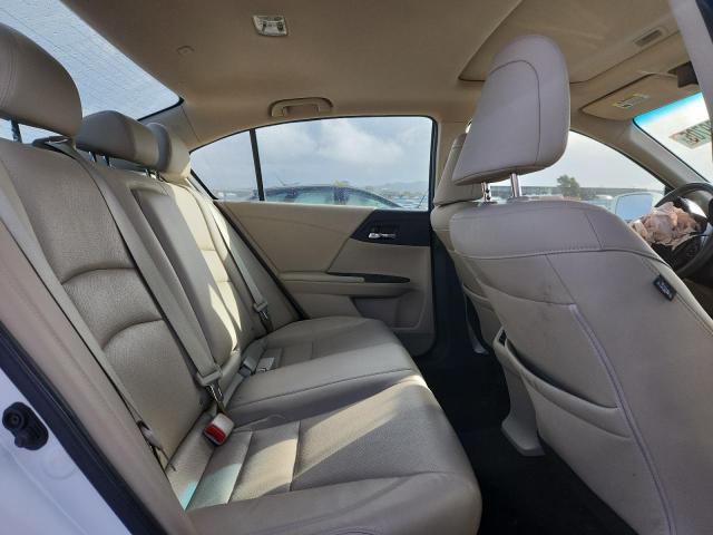 1HGCR2F8XFA106116 - 2015 HONDA ACCORD EXL WHITE photo 10