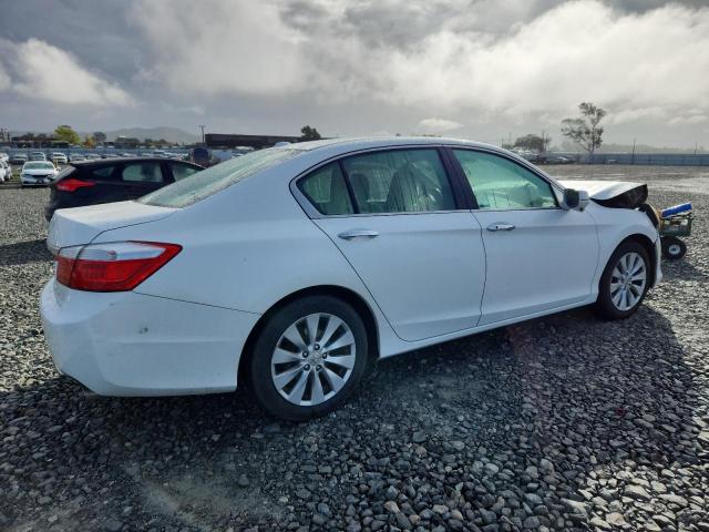 1HGCR2F8XFA106116 - 2015 HONDA ACCORD EXL WHITE photo 3