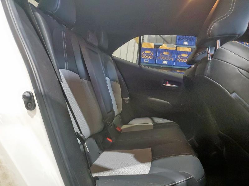 JTNK4RBE1K3030633 - 2019 TOYOTA COROLLA SE Blanc photo 10