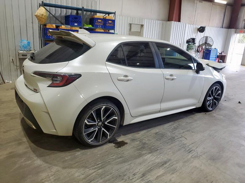 JTNK4RBE1K3030633 - 2019 TOYOTA COROLLA SE Blanc photo 3