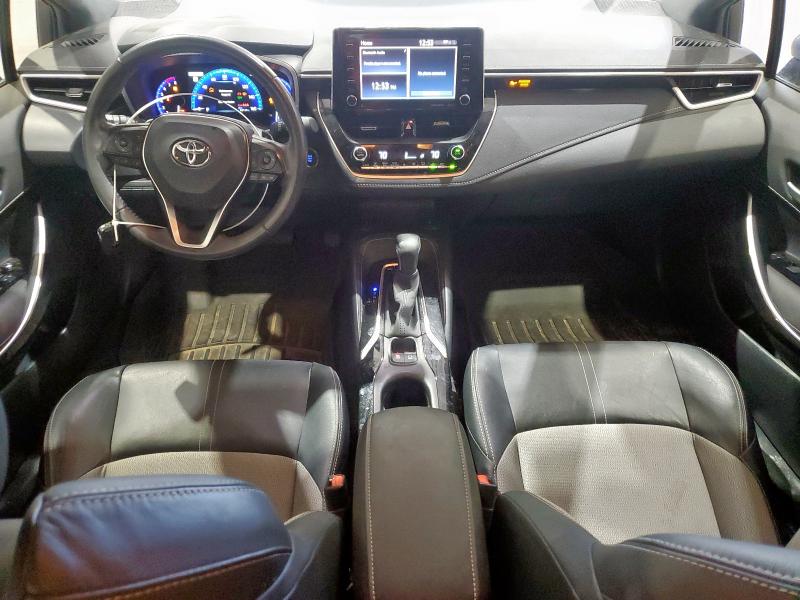 JTNK4RBE1K3030633 - 2019 TOYOTA COROLLA SE Blanc photo 8