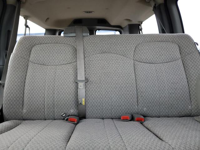 1GNFG15T561267207 - 2006 CHEVROLET EXPRESS G1 GRAY photo 10
