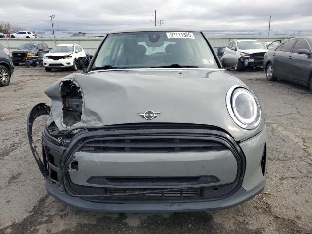 WMW33DH06P2S67123 - 2023 MINI COOPER SILVER photo 5