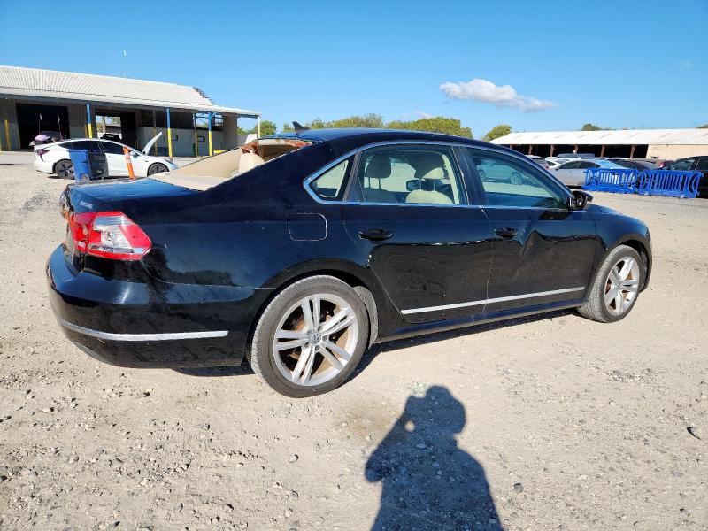 1VWCV7A32FC053626 - 2015 VOLKSWAGEN PASSAT SEL BLACK photo 3