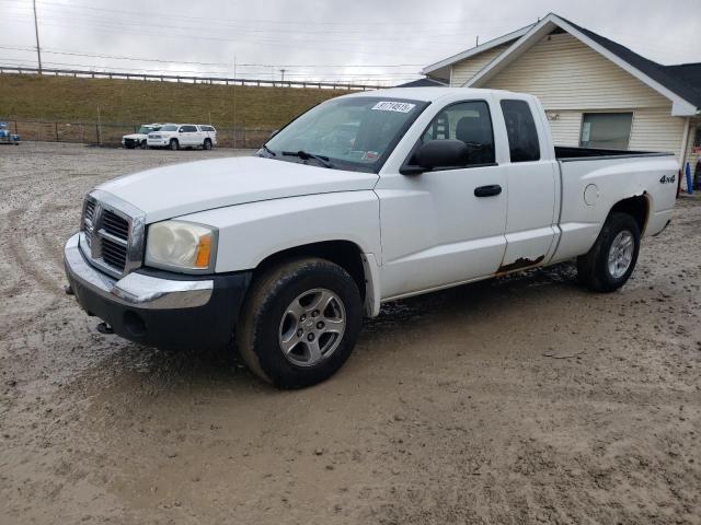 2005 DODGE DAKOTA SLT, 