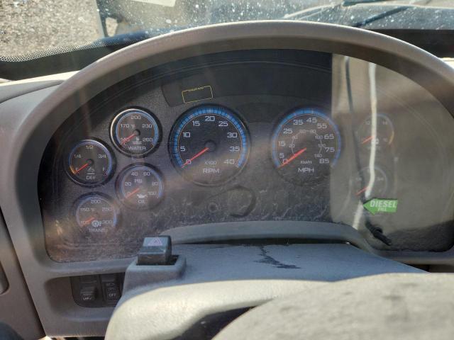 1HTMMMMM1HH637425 - 2017 INTERNATIONAL 4300 4300 Սպիտակ լուսանկար 8