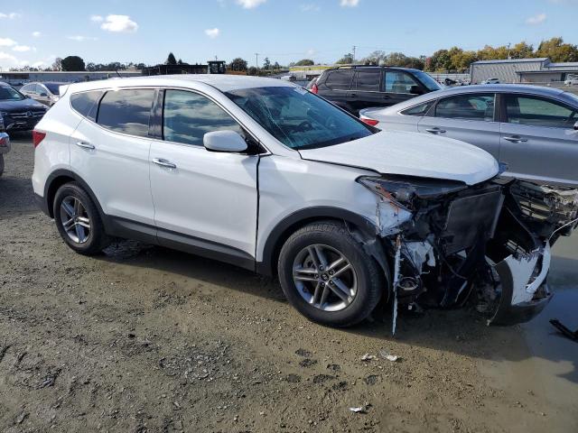 5XYZTDLB7JG569300 - 2018 HYUNDAI SANTA FE S WHITE photo 4