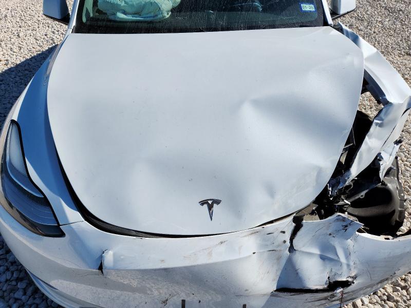 7SAYGDEEXPA062592 - 2023 TESLA MODEL Y WHITE photo 11